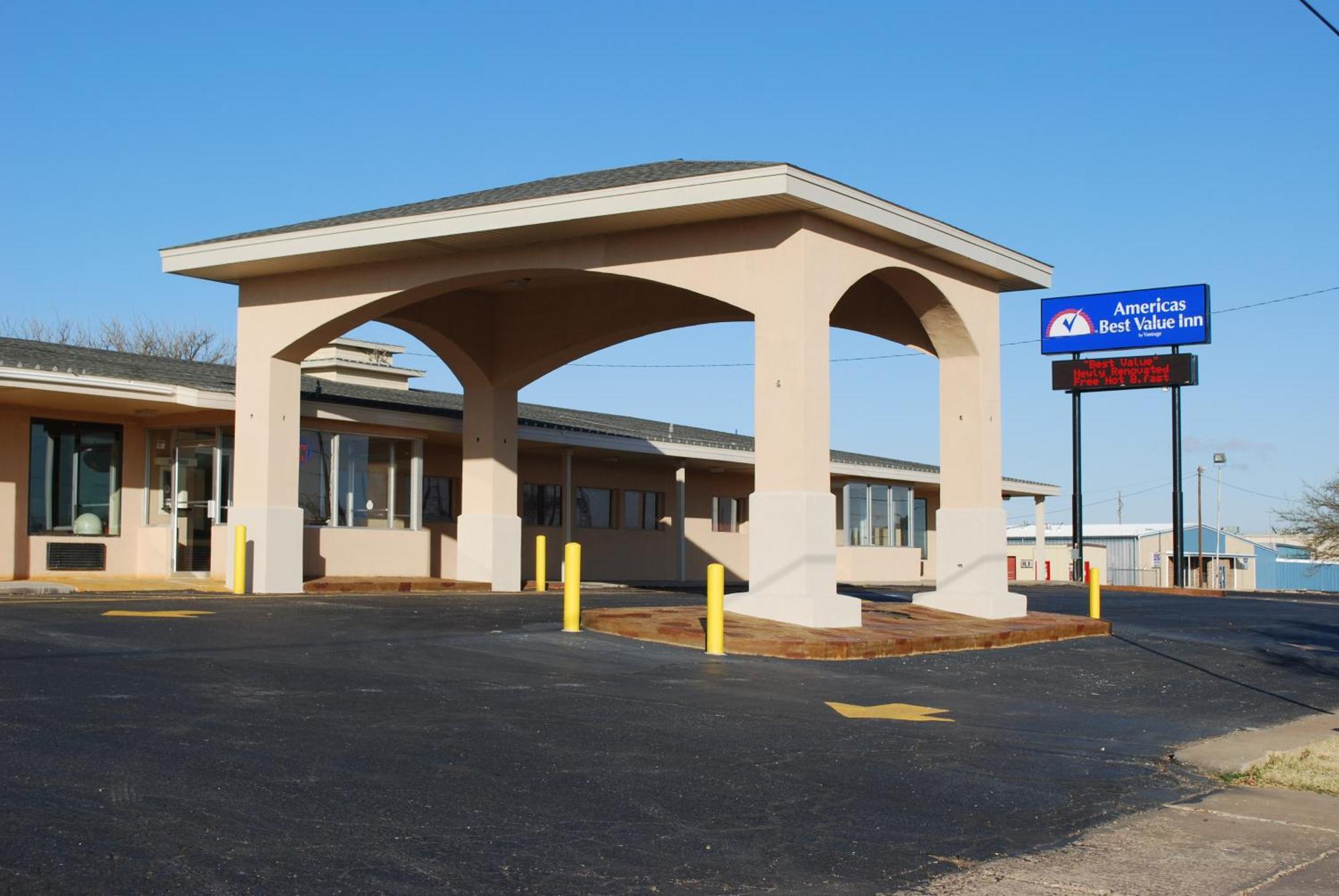 Americas Best Value Inn Lubbock East מראה חיצוני תמונה