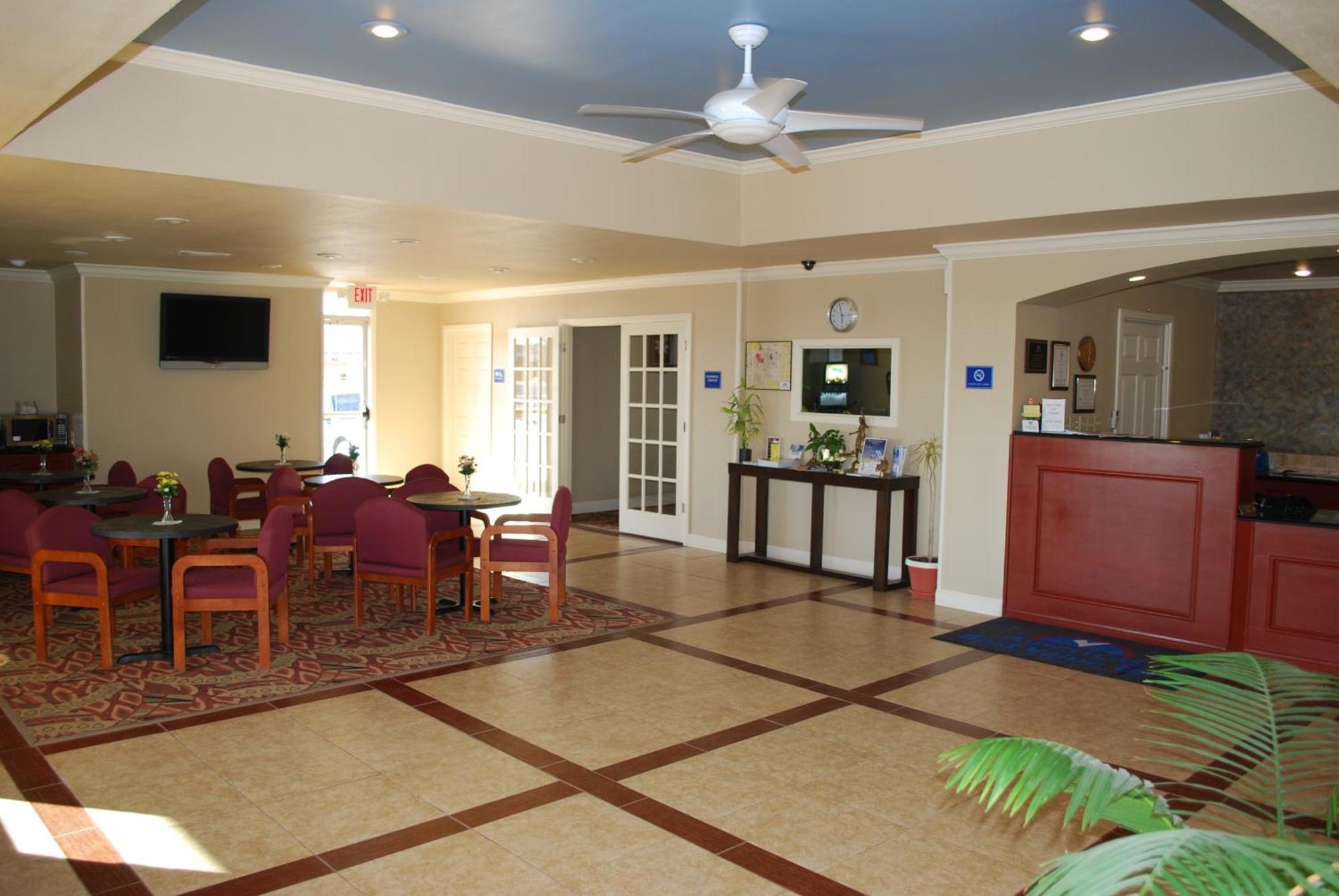 Americas Best Value Inn Lubbock East מראה חיצוני תמונה