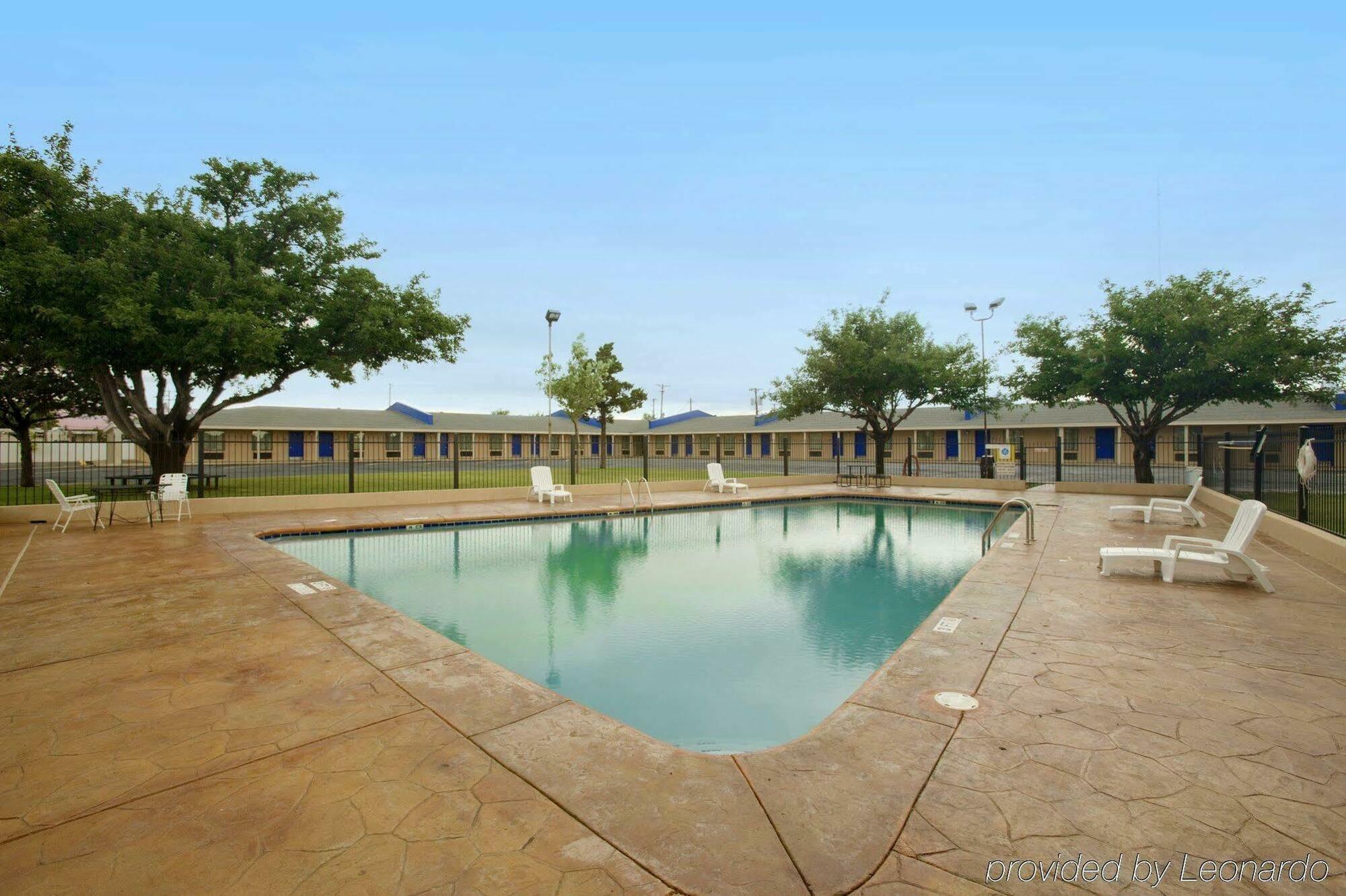 Americas Best Value Inn Lubbock East מראה חיצוני תמונה