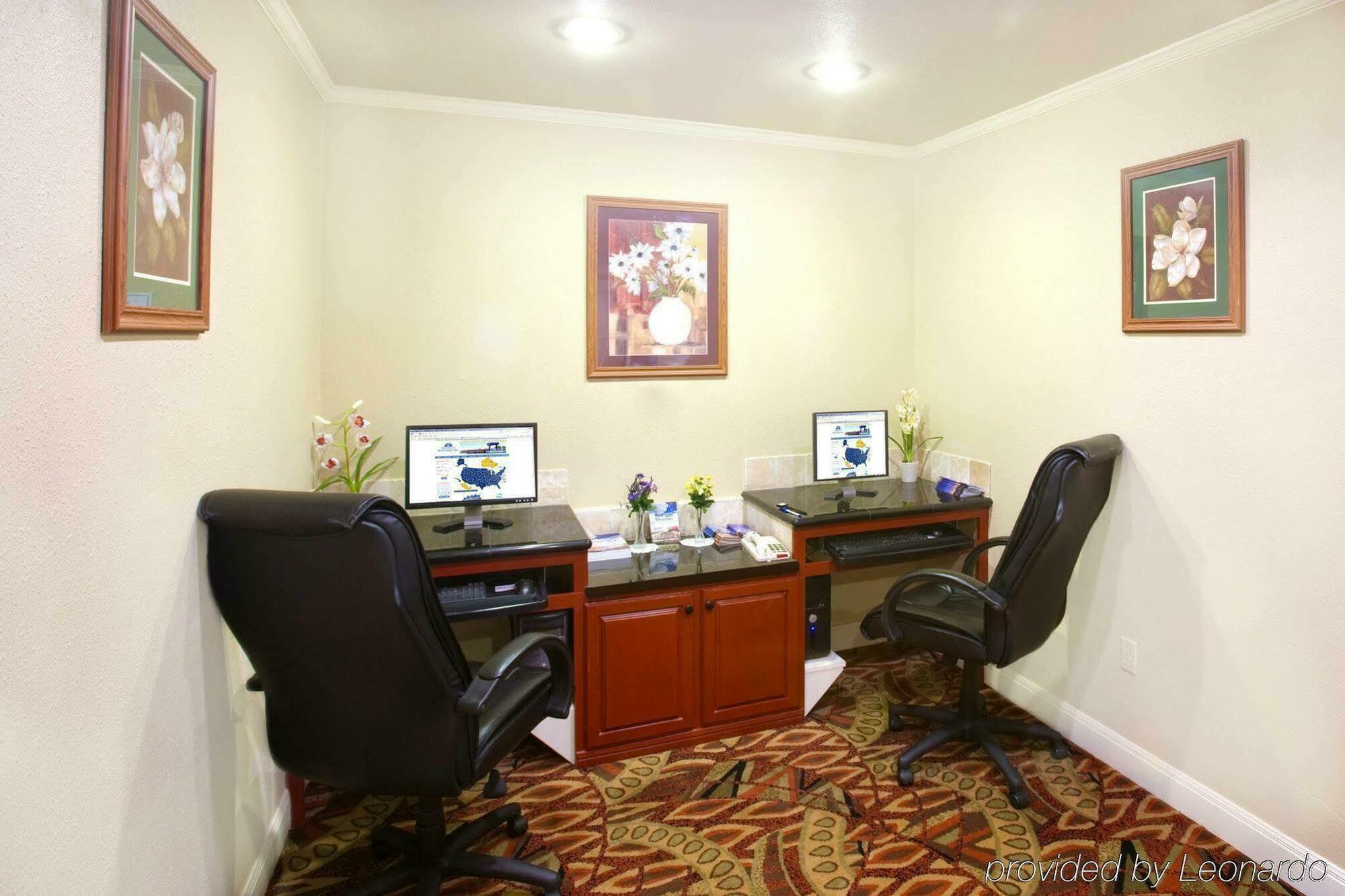 Americas Best Value Inn Lubbock East מראה חיצוני תמונה